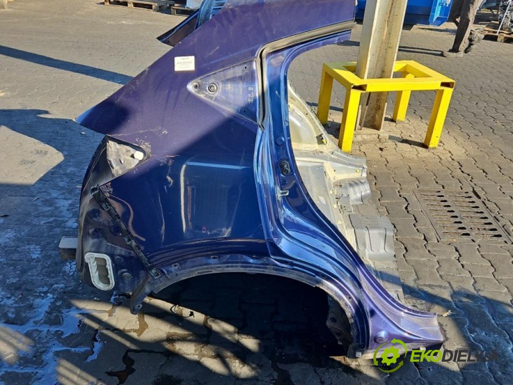 Honda HR-V II 2013-2021 1.6 i-DTEC 120 hp manual 88 kW 1597 cm3 5- blatnik zadní pravý 