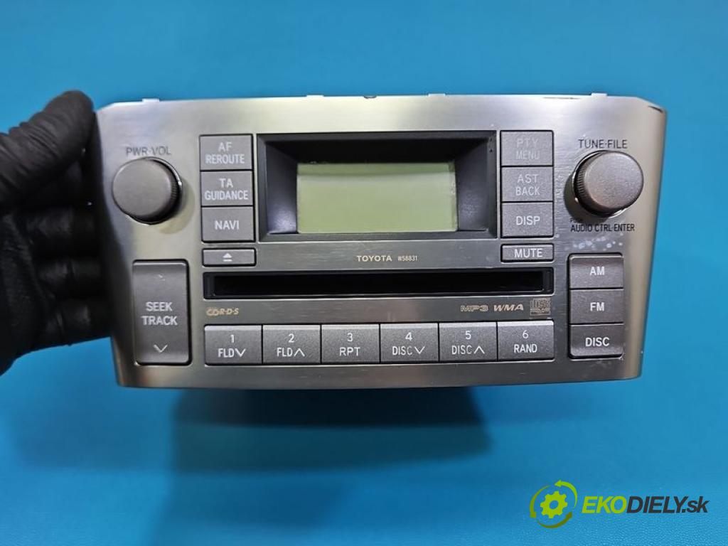 Toyota Avensis II T25 2003-2008 2.0 D4D 126 HP manual 93 kW 1998 cm3 5- Radio originál 86120-05120