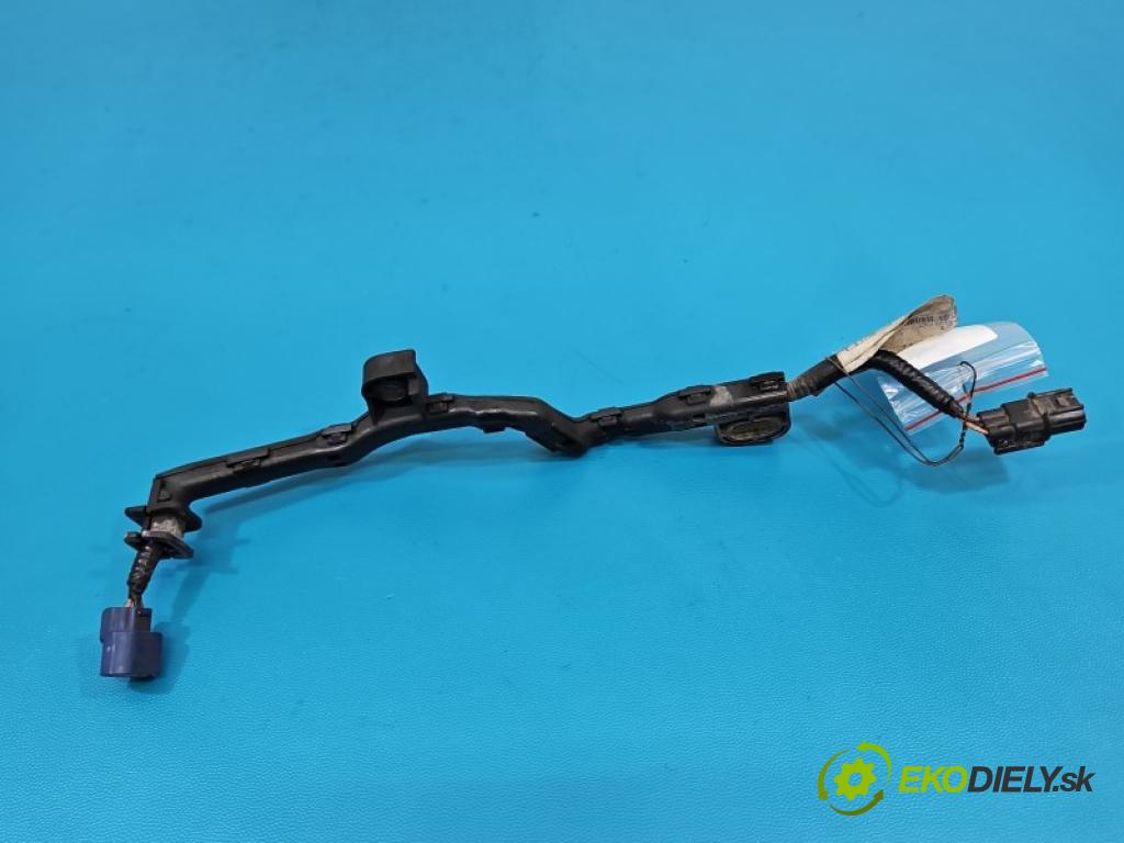 Honda Civic IX 2011-2017 1.8 16V 141 HP manual 104 kW 1798 cm3 5- Zväzok: ostatné 32117-RGA-G102