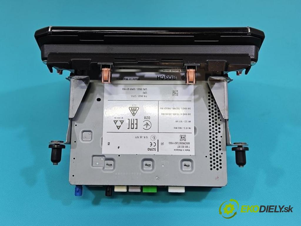 Suzuki Swift Mk8 2017-2024 1.2 16V 90 hp manual 66 kW 1242 cm3 5- Radio továrna: 39920-52R05