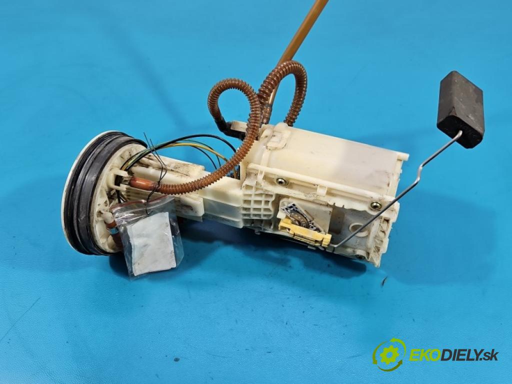 Audi A4 B6 2000-2004 2.0 20V 131 HP manual 96 kW 1984 cm3 4- čerpadlo palivo 8E0919051L