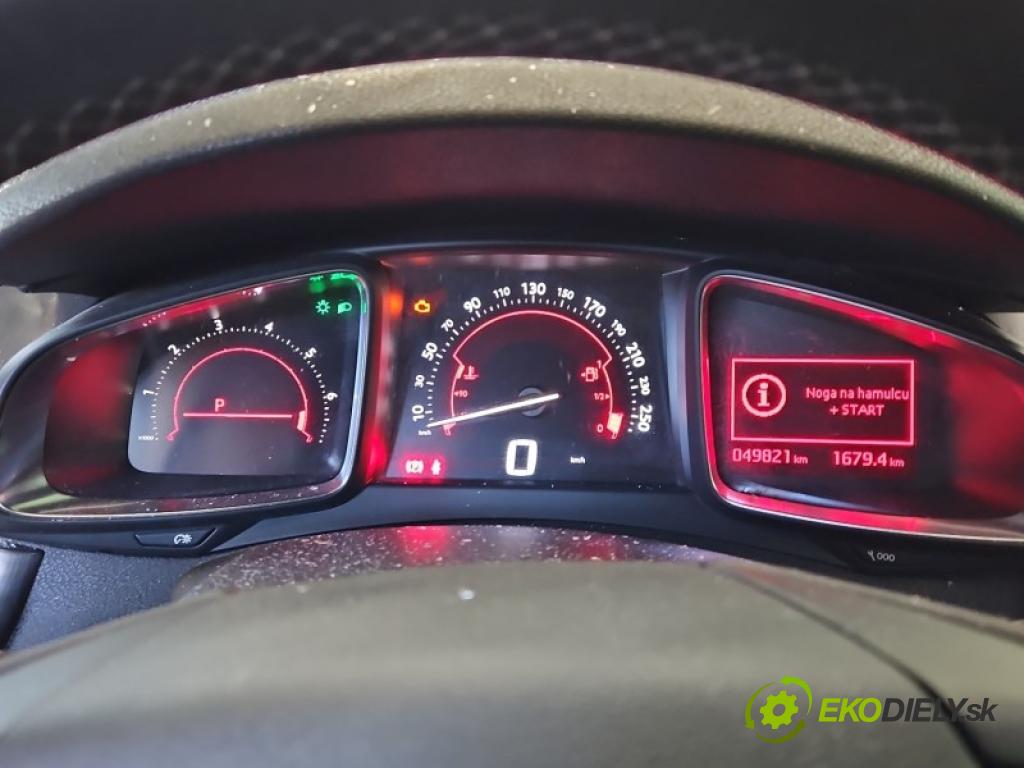Citroen DS5 2011-2015 1.6 THP 156 hp automatic 115 kW 1598 cm3 5- Přístrojová deska 9804039380 (Přístrojová deska)