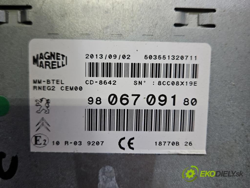 Citroen DS5 2011-2015 1.6 THP 156 hp automatic 115 kW 1598 cm3 5- Radio továrna: 9806709180