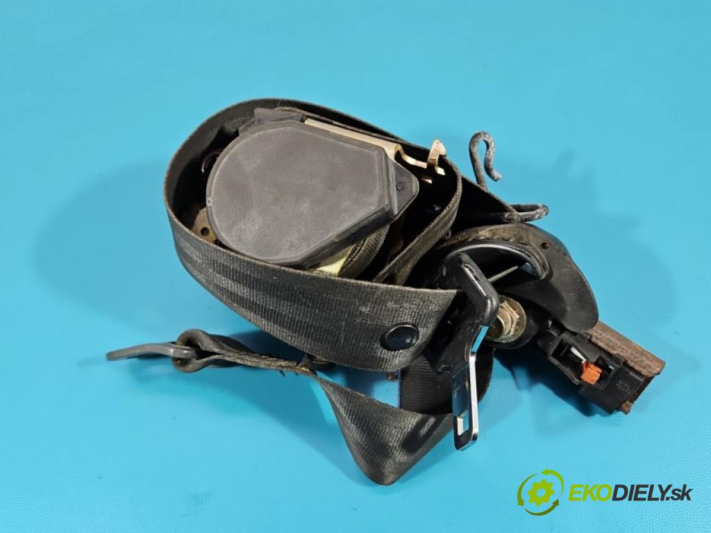 Peugeot 407 1.6 hdi 109 HP manual 80 kW 1560 cm3 4- pas bezpečnosť: predné ľavý 4190290