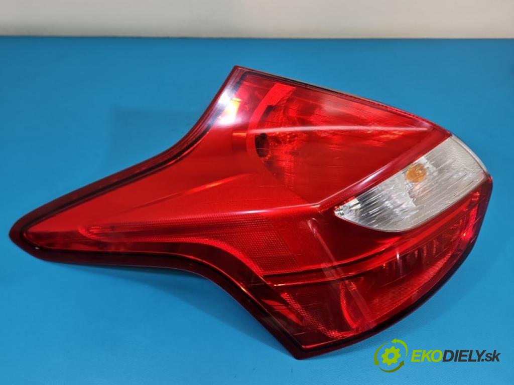 Ford Focus Mk3 2010-2018 1.6 tdci 95 HP manual 70 kW 1560 cm3 5- svetlo / reflektor zadné ľavé blatník BM51-13405-A