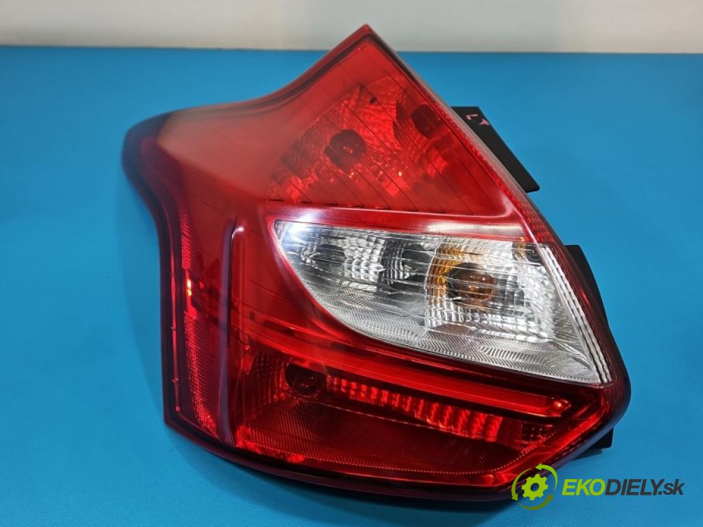 Ford Focus Mk3 2010-2018 1.6 tdci 95 HP manual 70 kW 1560 cm3 5- svetlo / reflektor zadné ľavé blatník BM51-13405-A
