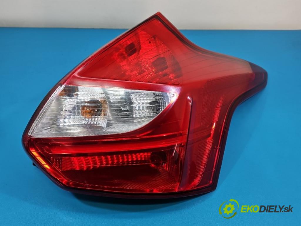 Ford Focus Mk3 2010-2018 1.6 tdci 95 HP manual 70 kW 1560 cm3 5- svetlo / reflektor zadné pravé blatník BM51-13404-A