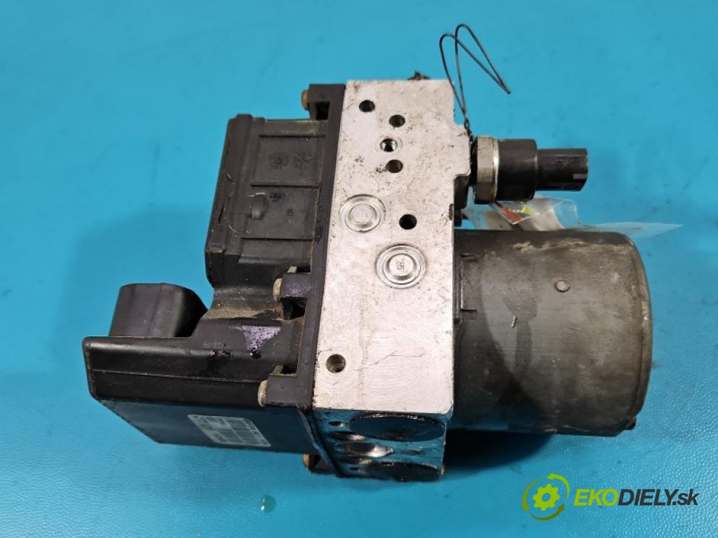 Audi A4 B6 2000-2004 2.0 20V 131 HP manual 96 kW 1984 cm3 4- čerpadlo abs 8E0614517 (Pumpa ABS)