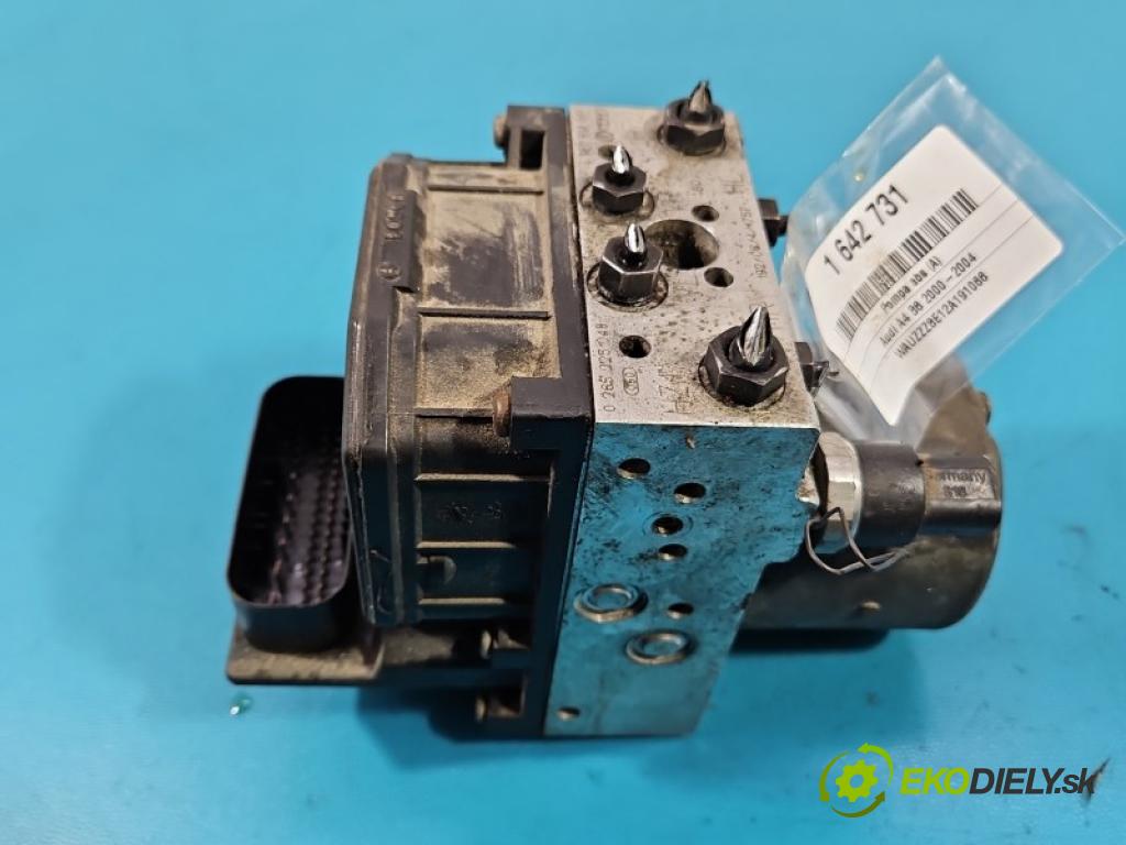 Audi A4 B6 2000-2004 2.0 20V 131 HP manual 96 kW 1984 cm3 4- čerpadlo abs 8E0614517 (Pumpa ABS)