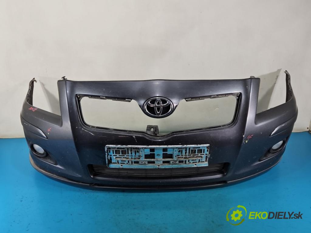 Toyota Avensis II T25 2003-2008 2.0 D4D 126 hp manual 93 kW 1998 cm3 5- nárazník přední  (Klika dveří ostatní)
