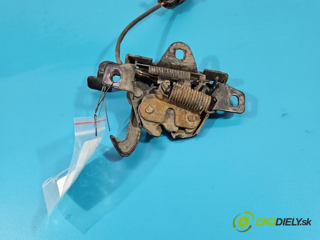 Opel Antara 2006-2015 2.2 cdti Z22D1: 163 hp manual 120 kW 2231 cm3 5- zámek kufrových dveří zadní