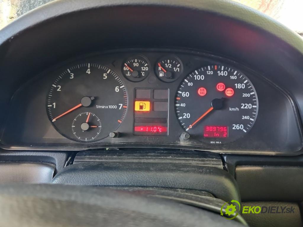 Audi A4 B5 1994-2001 1.8 T 150 hp manual 110 kW 1781 cm3 4- Přístrojová deska 8D0919033C (Přístrojová deska)