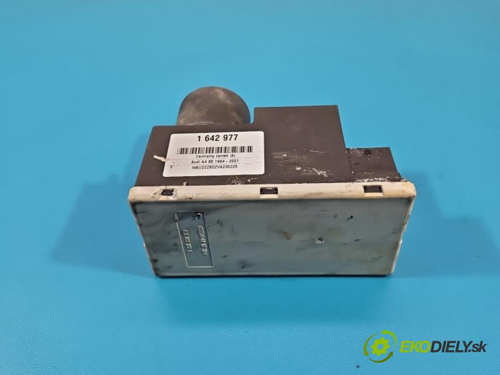 Audi A4 B5 1994-2001 1.8 T 150 HP manual 110 kW 1781 cm3 4- Centrální: zámek: 8L0862257E