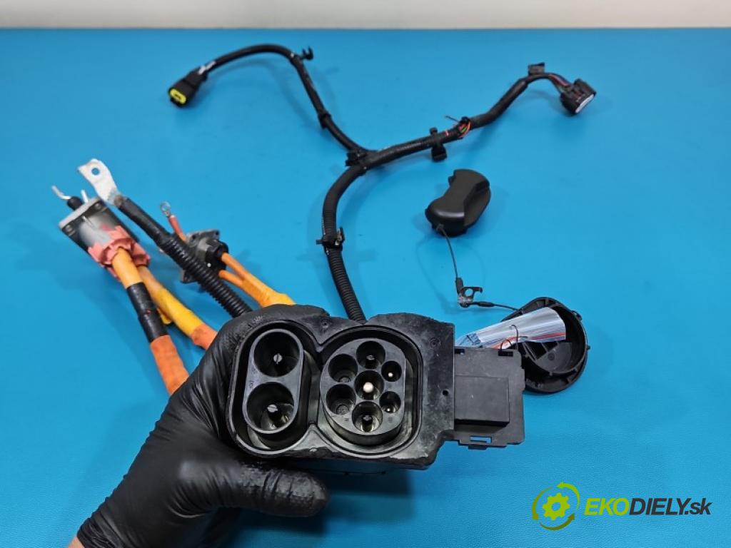 Leapmotor T03 0.0 95 HP automatic 70 kW 1 cm3 5- Zväzok: ostatné