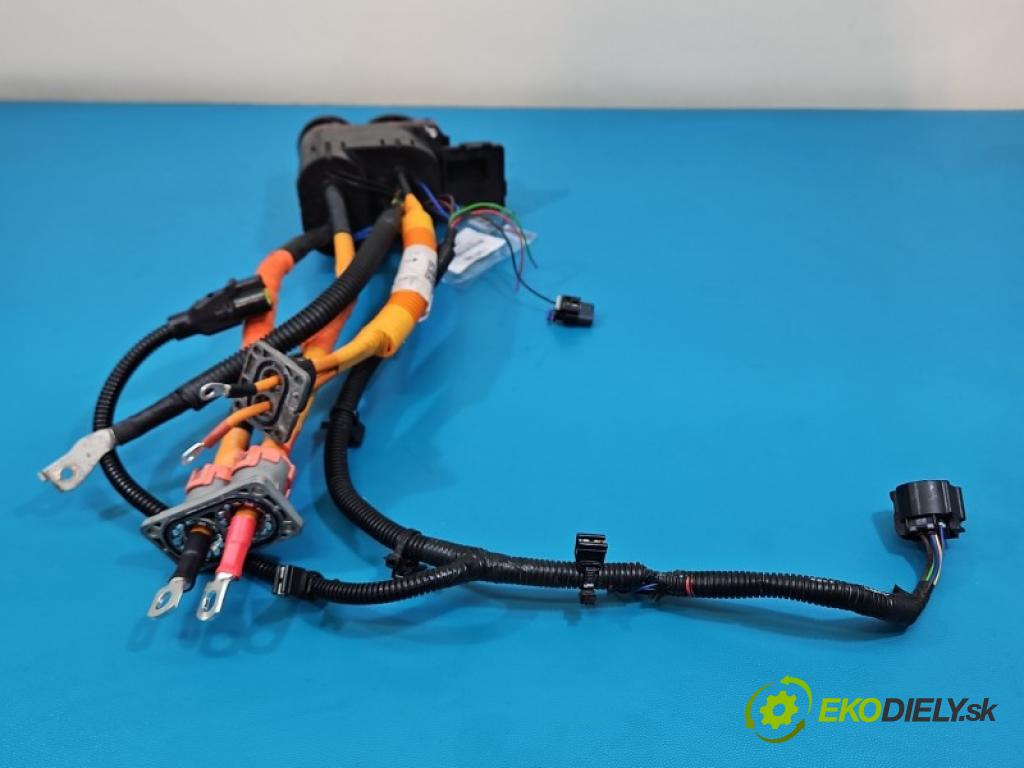 Leapmotor T03 0.0 95 HP automatic 70 kW 1 cm3 5- Zväzok: ostatné