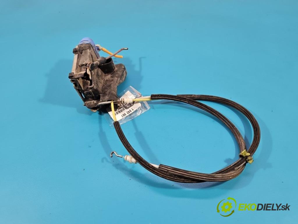 Audi A4 B5 1994-2001 1.8 T 150 HP manual 110 kW 1781 cm3 4- zámok zadné pravý 4A0839016H