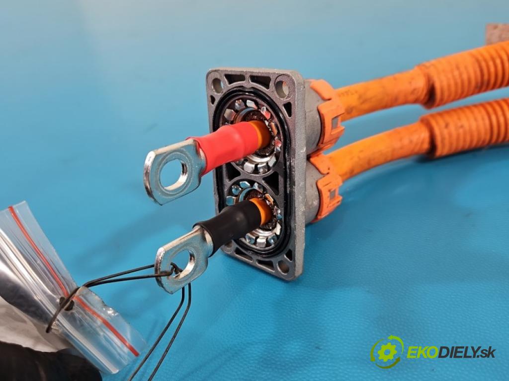 Leapmotor T03 0.0 95 HP automatic 70 kW 1 cm3 5- Zväzok: ostatné 2015030TB01