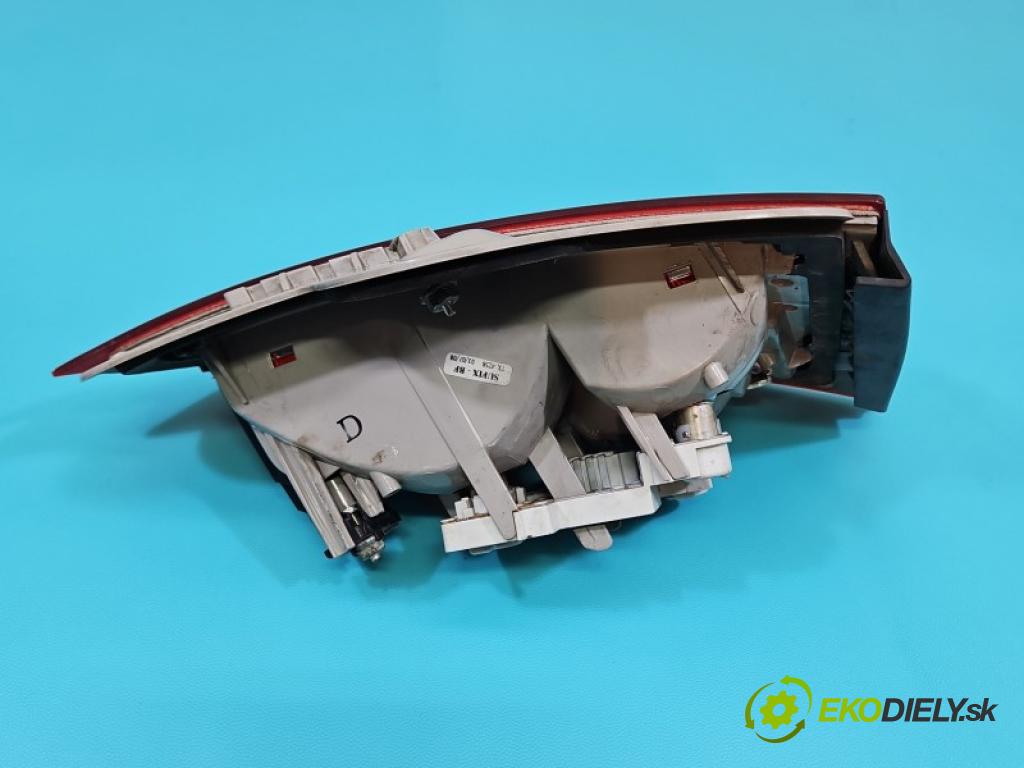Ford Mondeo Mk4 2007-2014 2.0 tdci D4204T 140 HP automatic 103 kW 1997 cm3 5- svetlo / reflektor zadné pravé kufrové dvere