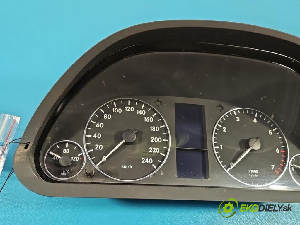 Mercedes A W169 2004-2012 2.0 8V 136hp manual 100 kW 2034 cm3 5- Přístrojová deska A1694401611 (Přístrojová deska)