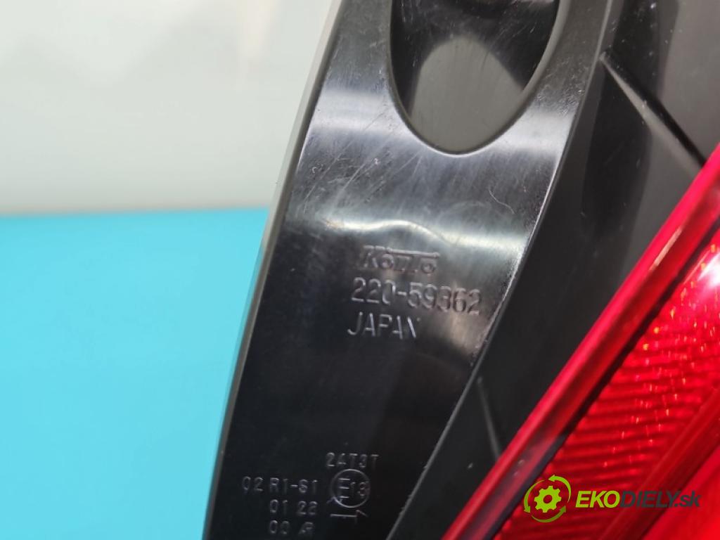 Suzuki Swift Mk8 2017-2024 1.2 16V 90 HP manual 66 kW 1242 cm3 5- svetlo / reflektor zadné pravé blatník