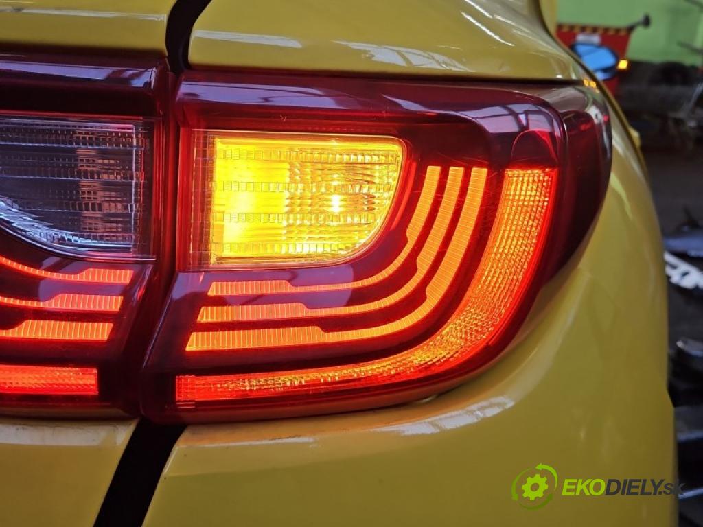 Kia Stonic 2017- 1.4 16V 100 HP manual 73.3 kW 1368 cm3 5- svetlo / reflektor zadné pravé blatník 