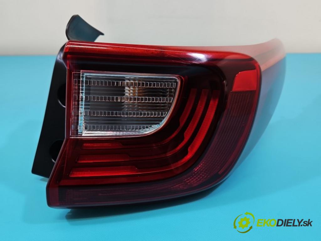 Kia Stonic 2017- 1.4 16V 100 HP manual 73.3 kW 1368 cm3 5- svetlo / reflektor zadné pravé blatník