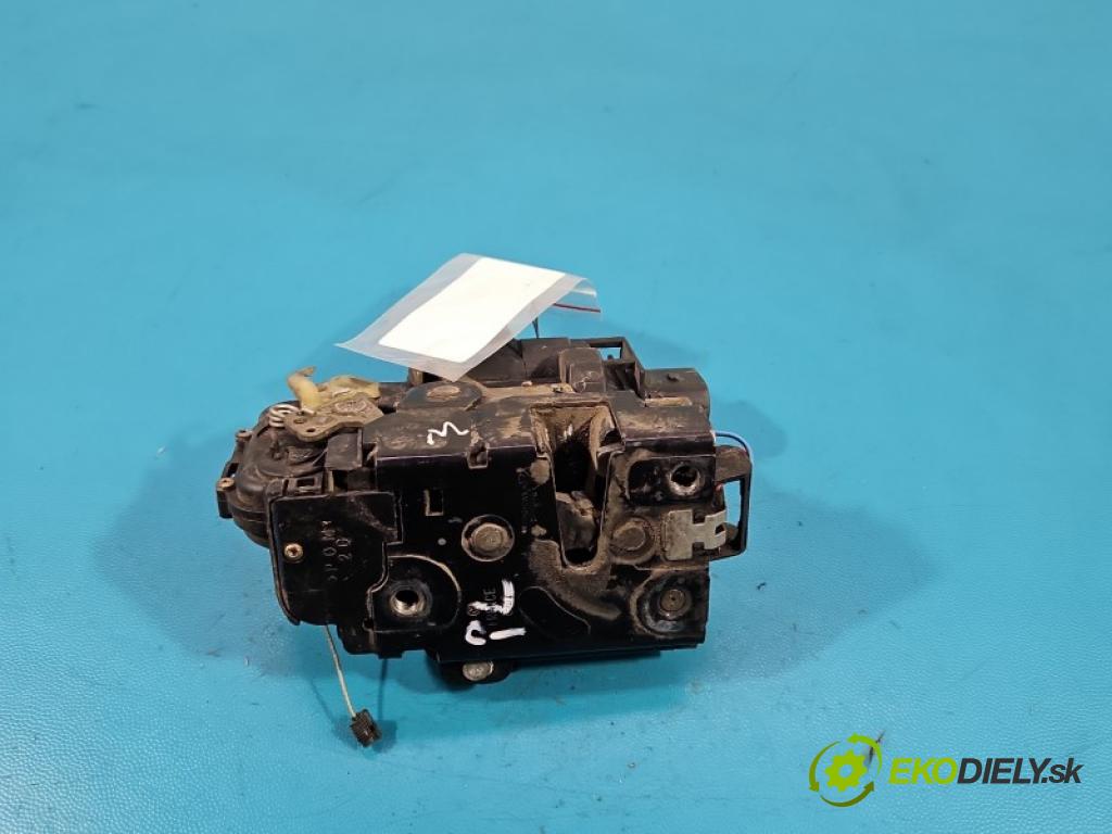 Seat Leon I 1999-2005 1.9 tdi 90 HP manual 66 kW 1896 cm3 5- zámok predné ľavý