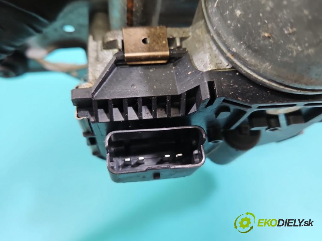 Peugeot 3008 I 2009-2016 2.0 hdi 150 HP manual 110 kW 1997 cm3 5- motor stieračov predné 3397021288