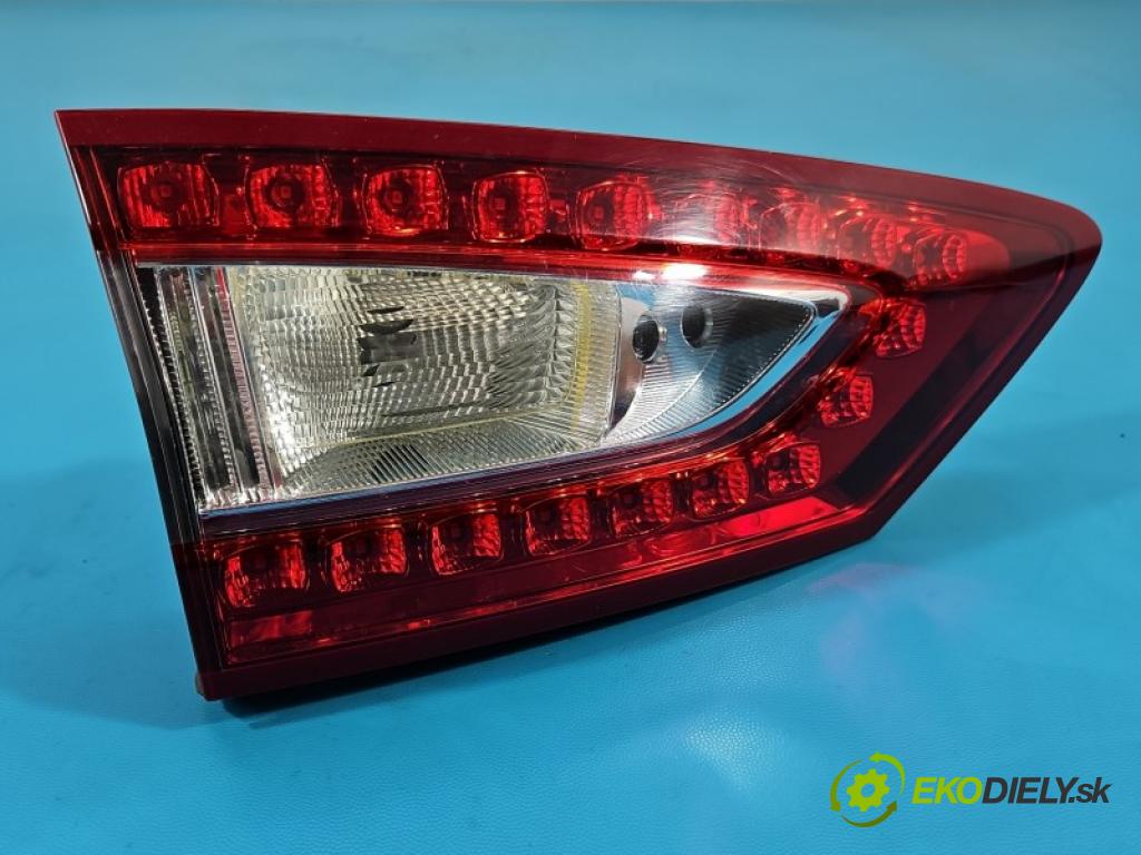 Ford Mondeo Mk5 2014-2022 2.0 tdci 150 HP automatic 110 kW 1997 cm3 5- svetlo / reflektor zadné ľavé kufrové dvere DS73-13A603-CG