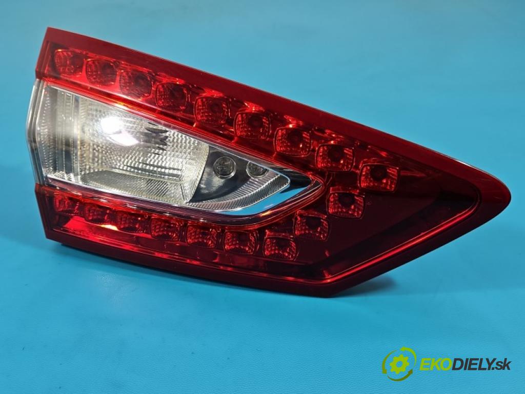 Ford Mondeo Mk5 2014-2022 2.0 tdci 150 HP automatic 110 kW 1997 cm3 5- svetlo / reflektor zadné ľavé kufrové dvere DS73-13A603-CG