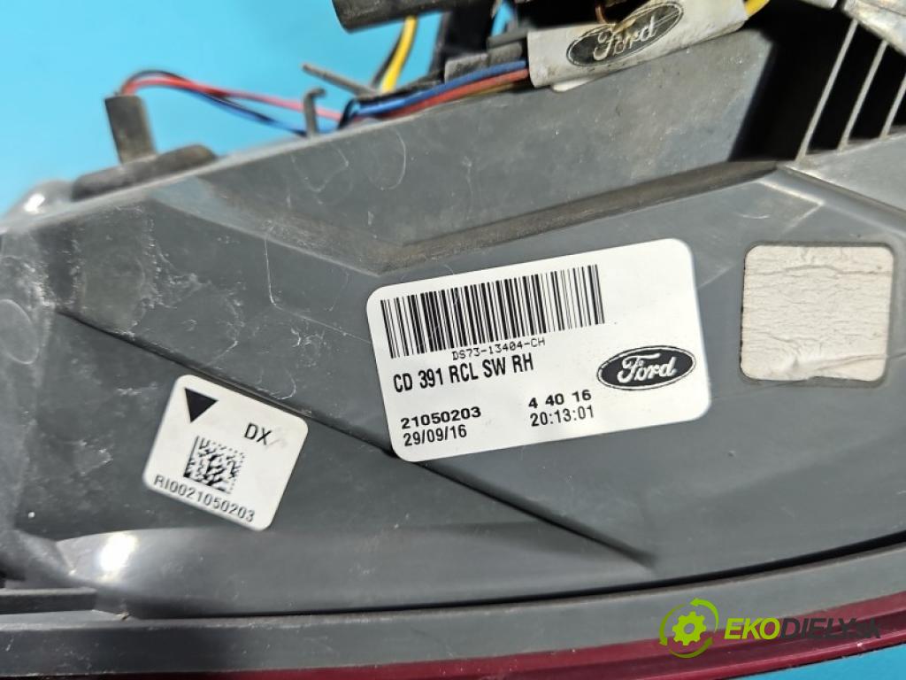 Ford Mondeo Mk5 2014-2022 2.0 tdci 150 HP automatic 110 kW 1997 cm3 5- svetlo / reflektor zadné pravé blatník DS73-13404-CH