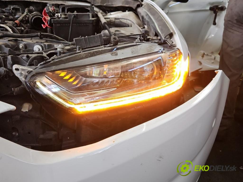Ford Mondeo Mk5 2014-2022 2.0 tdci 150 hp automatic 110 kW 1997 cm3 5- světlo levý  (Klika dveří ostatní)