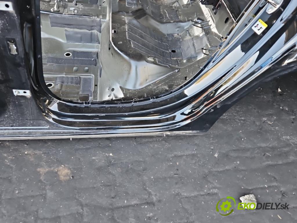 Audi A4 B9 2015-2024 2.0 tdi 204 HP automatic 150 kW 1968 cm3 5- Práh: ľavý (Karoséria ostatné)