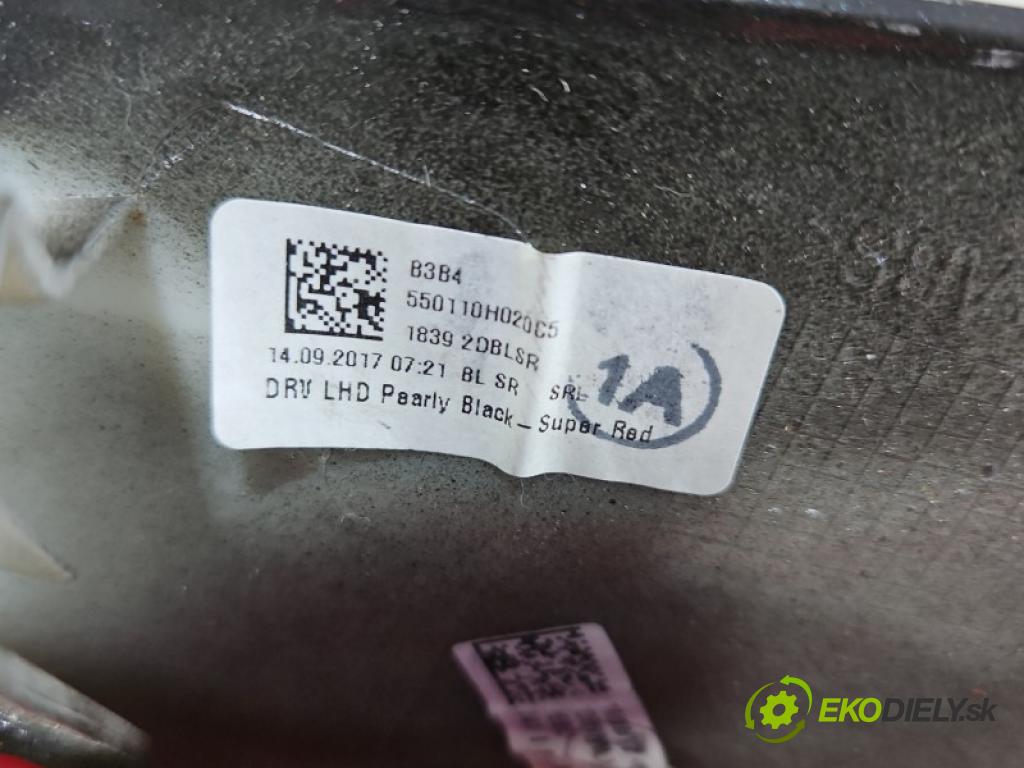 Toyota Aygo II 2014-2022 1.0 vvti 69KM manual 51 kW 998 cm3 5- lišta ozdobná interiéry: