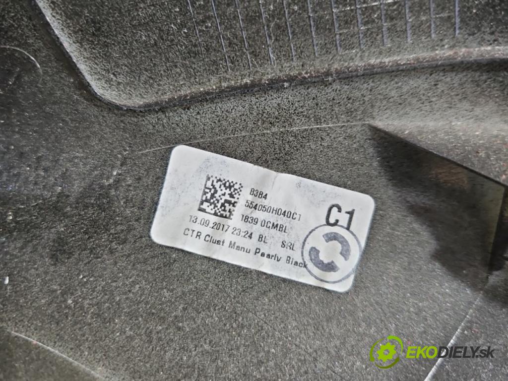 Toyota Aygo II 2014-2022 1.0 vvti 69KM manual 51 kW 998 cm3 5- lišta ozdobná interiéry:
