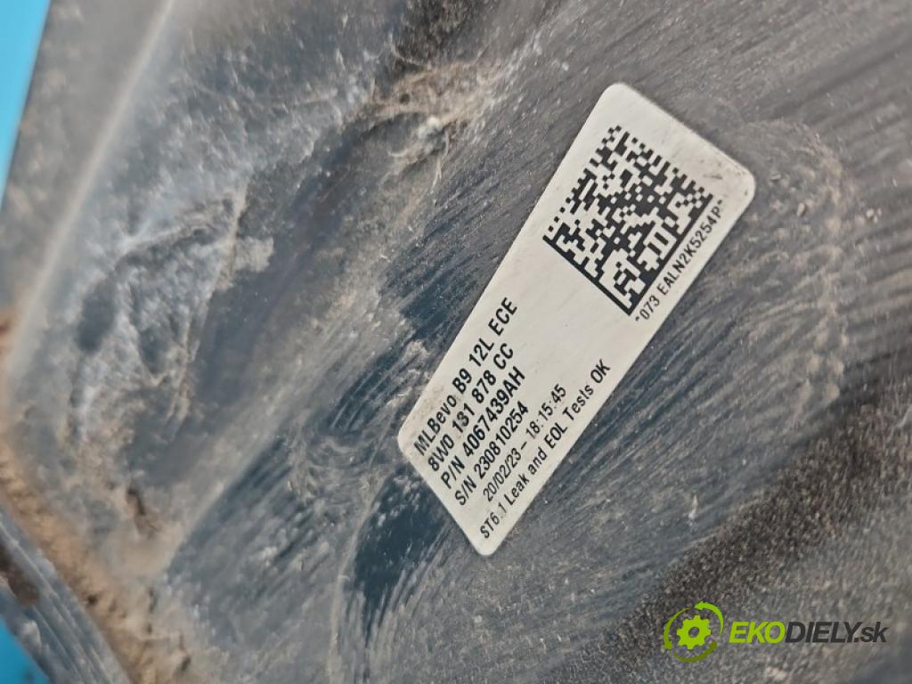 Audi A4 B9 2015-2024 2.0 tdi 204 hp automatic 150 kW 1968 cm3 5- Nádrž: AdBlue 4067410AD