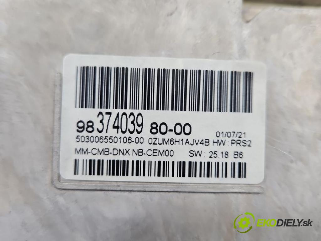 Opel Mokka B 2020- 1.2 T 131 hp manual 96 kW 1199 cm3 5- Přístrojová deska 9837403980 (Přístrojová deska)