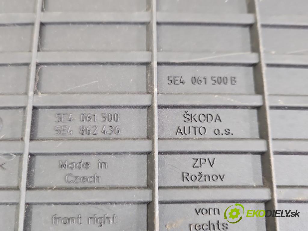 Skoda Octavia IV 2019- 2.0 tdi 150 HP automatic 110 kW 1968 cm3 5- Koberce: 5E4061500B
