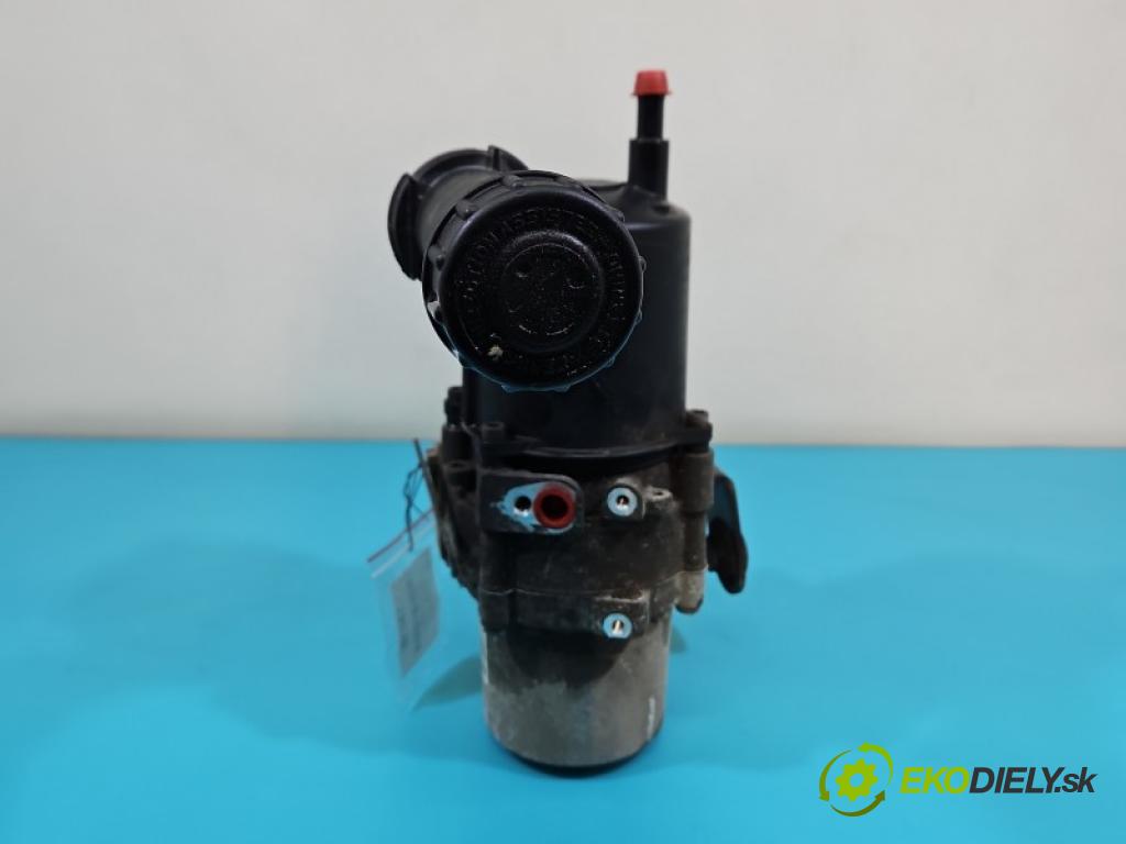 Citroen DS5 2011-2015 1.6 THP 156 HP automatic 115 kW 1598 cm3 5- čerpadlo posilovač 9676772980 (Servočerpadlo)