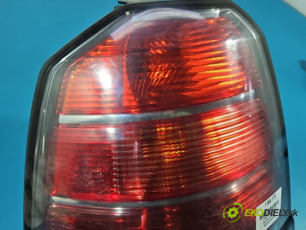 Opel Zafira B 2005-2014 2.2 16V 150 HP automatic 110 kW 2198 cm3 5- svetlo / reflektor zadné ľavé blatník 13252447