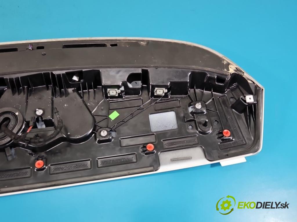 Skoda Octavia IV 2019- 2.0 tdi 150 hp automatic 110 kW 1968 cm3 5- spoiler 5E7827878B (Spoiler)