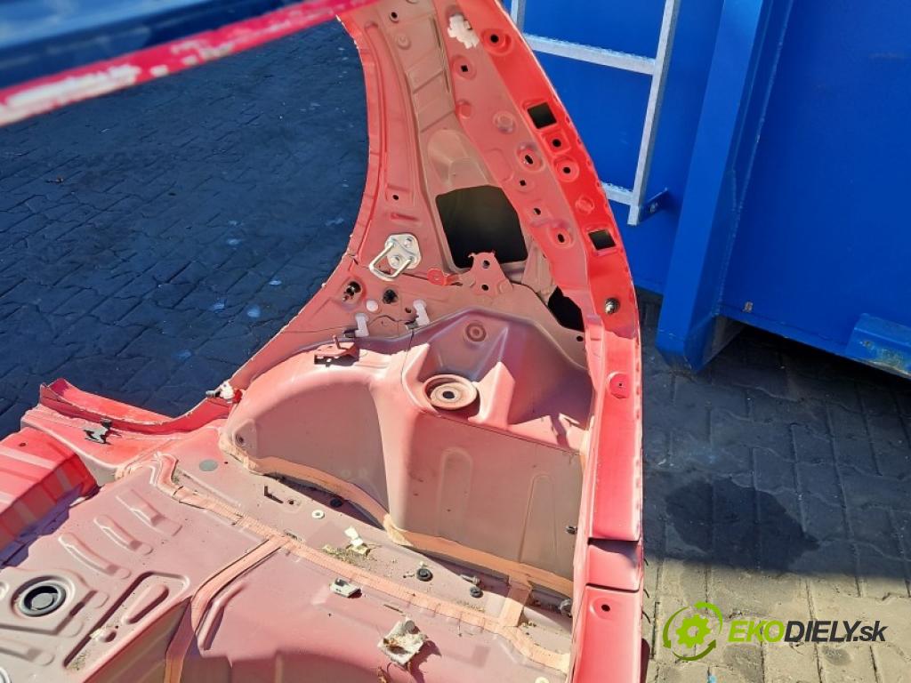 Toyota Aygo II 2014-2022 1.0 vvti 69KM manual 51 kW 998 cm3 5- blatnik zadní pravý
