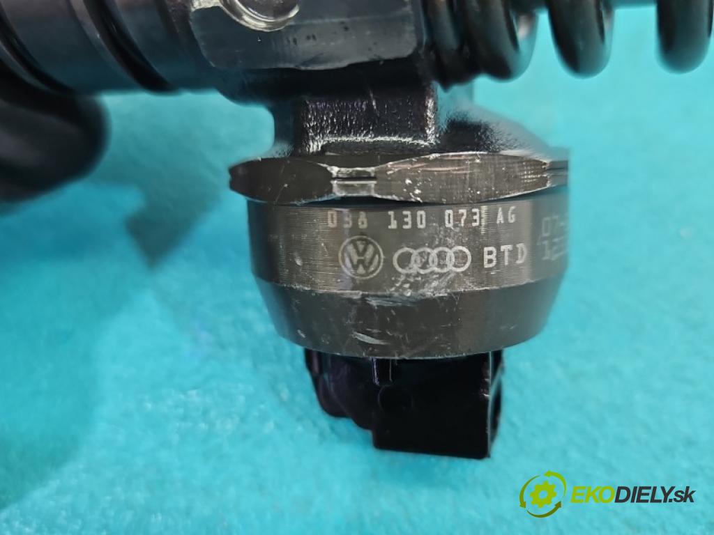 Vw Golf V 2003-2009 1.9 tdi 105 HP manual 77 kW 1896 cm3 5- vstrekovacie čerpadlo 0414720215 (Vstrekovač paliva)