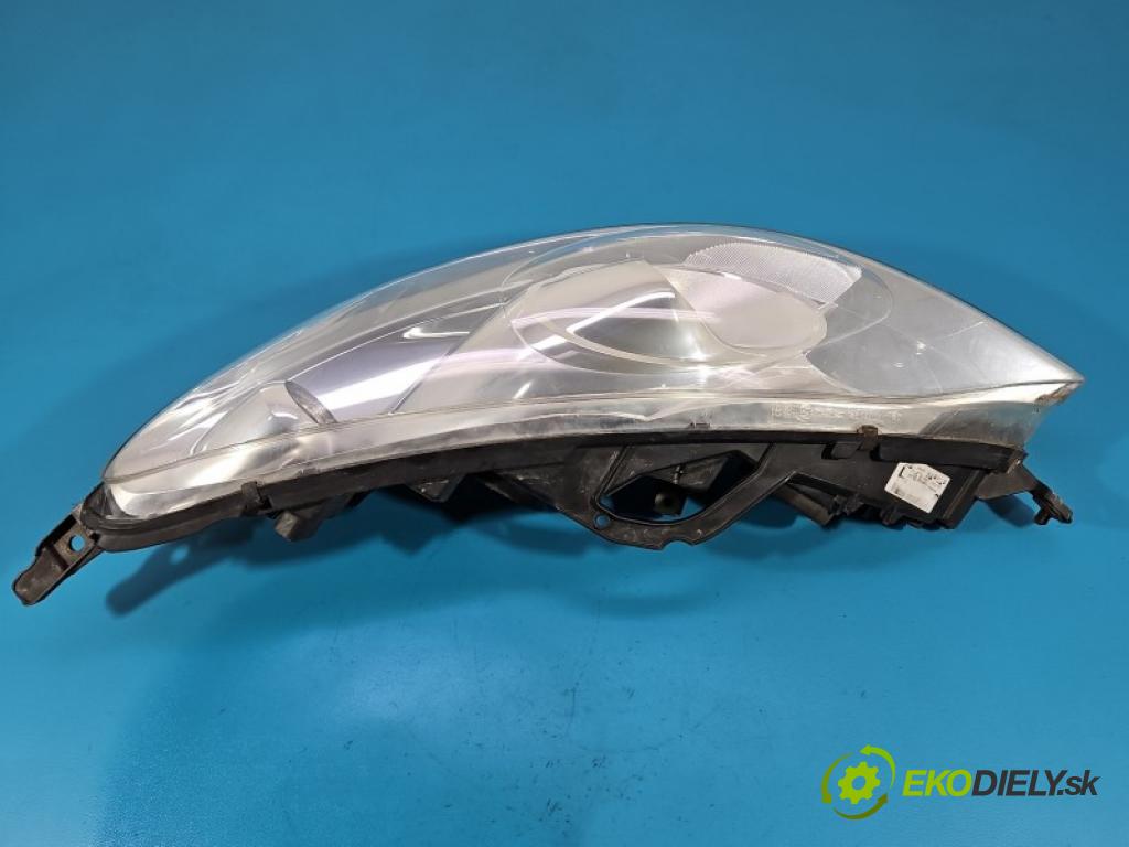 Peugeot 407 1.6 hdi 109 HP manual 80 kW 1560 cm3 4- Reflektor: ľavý  (Kľučka dverí ostatné)