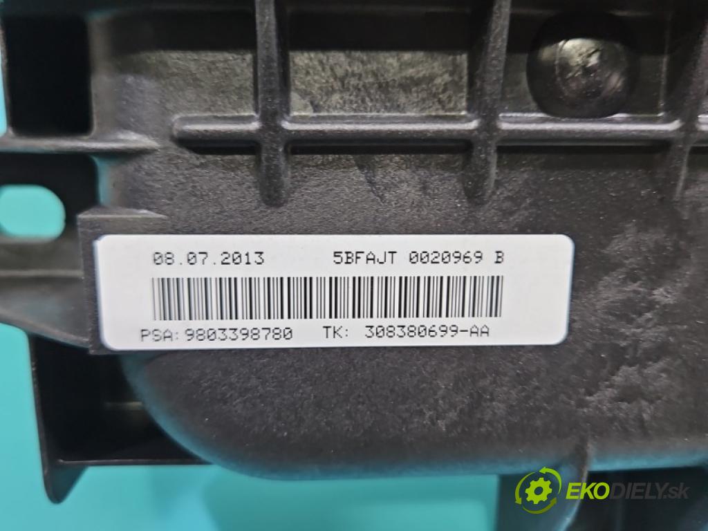 Citroen DS5 2011-2015 1.6 THP 156 HP automatic 115 kW 1598 cm3 5- airbag vzduch: spolujezdce: 9803398780 (Airbag)