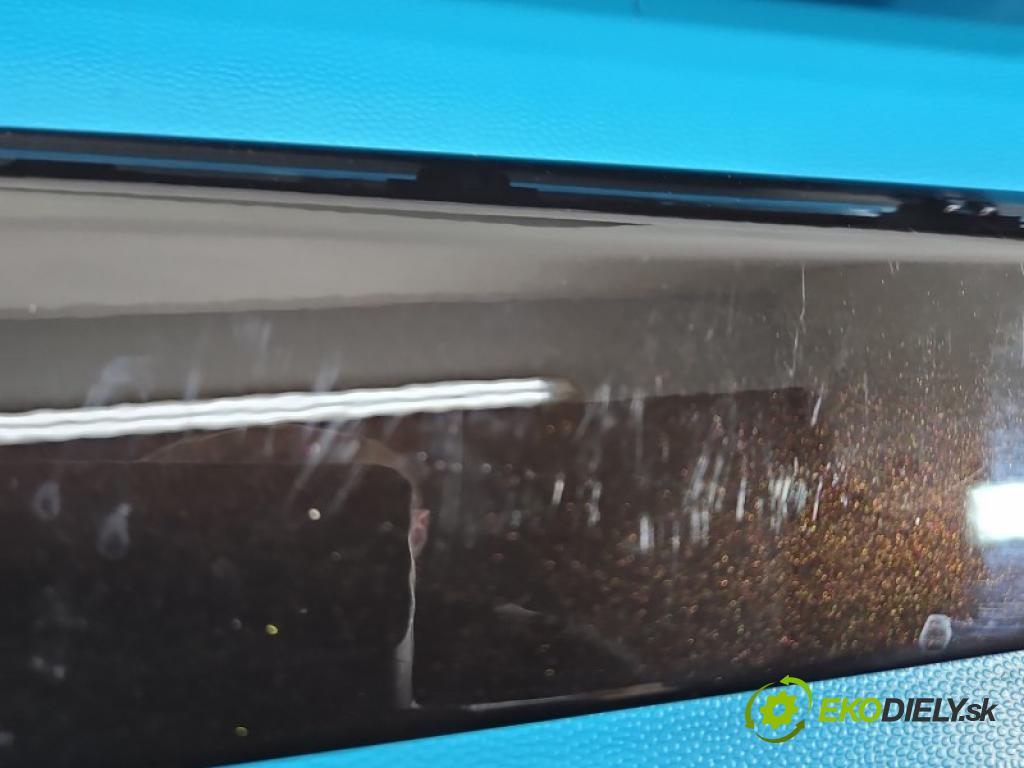 Bmw X1 E84 2009-2015 2.0d 184hp automatic 135 kW 1995 cm3 5- lišta ozdobná vnitŕní: