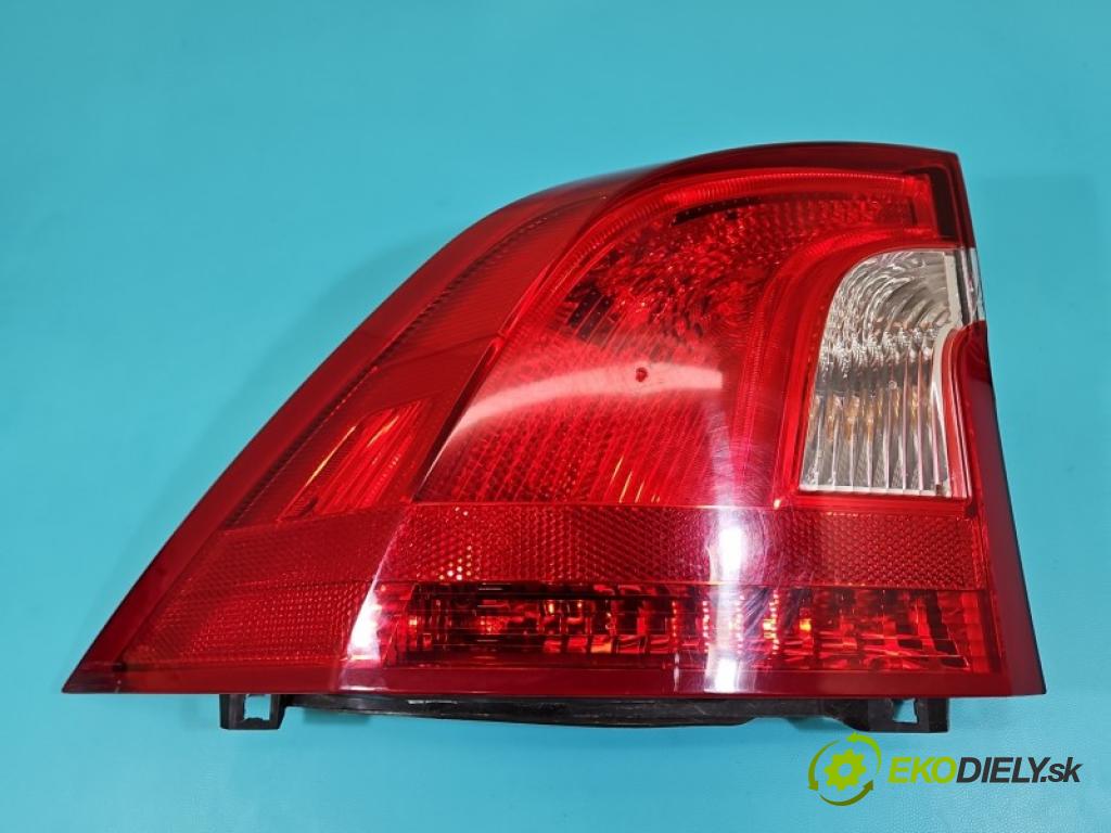 Volvo S60 II 2010-2018 2.0 T 241KM automatic 177 kW 1999 cm3 4- svetlo / reflektor zadné ľavé blatník 31395930
