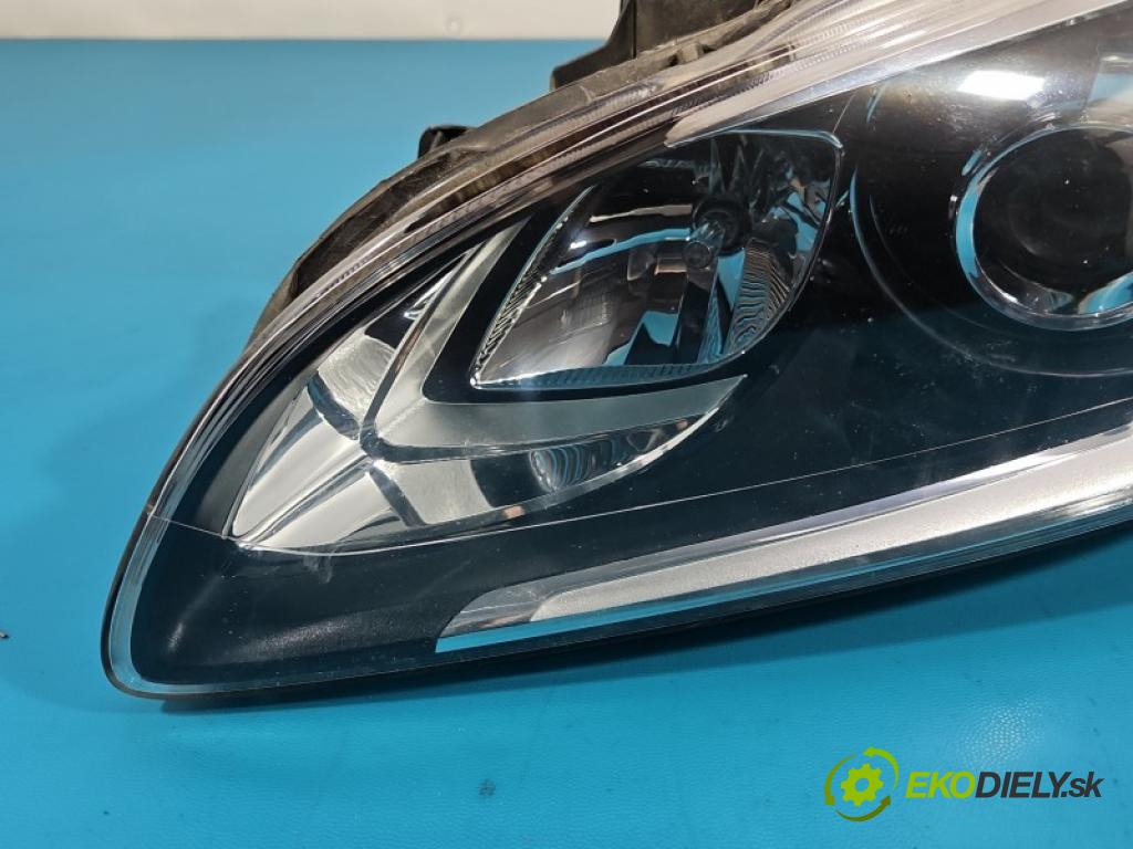 Volvo S60 II 2010-2018 2.0 T 241KM automatic 177 kW 1999 cm3 4- Reflektor: ľavý 31420287 (Kľučka dverí ostatné)