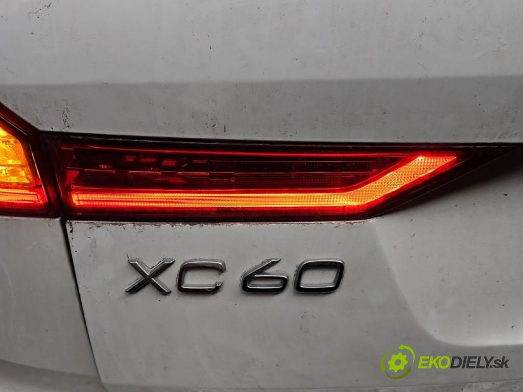 Volvo XC60 II 2017- 2.0 T5 250 HP automatic 184 kW 1969 cm3 5- svetlo / reflektor zadné ľavé kufrové dvere 