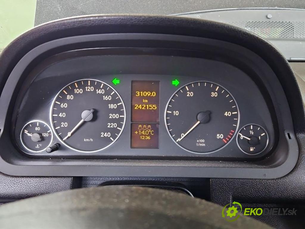 Mercedes A W169 2004-2012 2.0 cdi 109 hp manual 80 kW 1992 cm3 3- Přístrojová deska A1695405347 (Přístrojová deska)